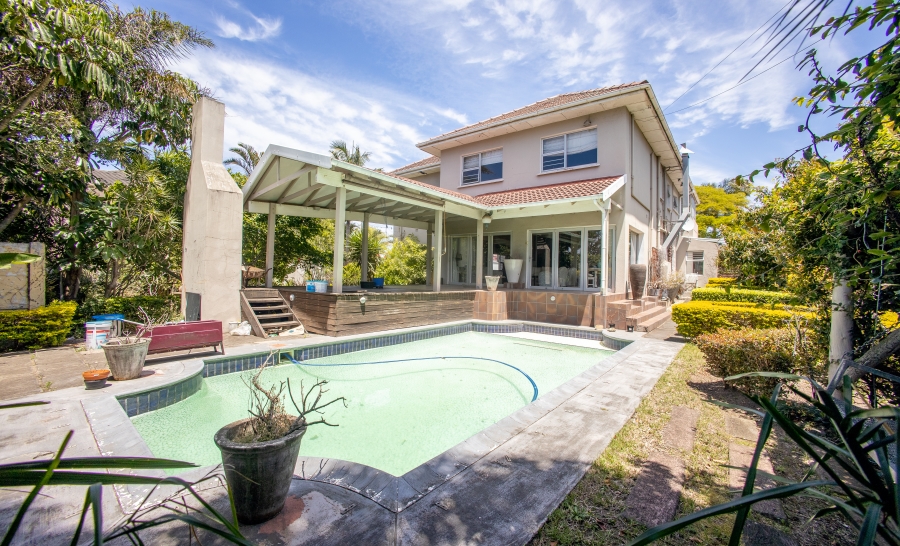 5 Bedroom Property for Sale in Berea Eastern Cape